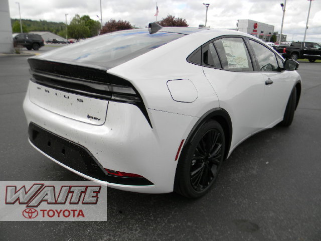 2026 Toyota Prius Plug-in Hybrid Nightshade - Photo 2