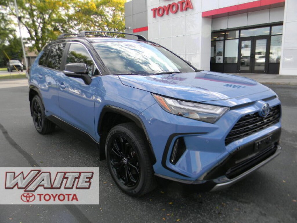 Used 2023 Toyota RAV4 Hybrid XSE SUV