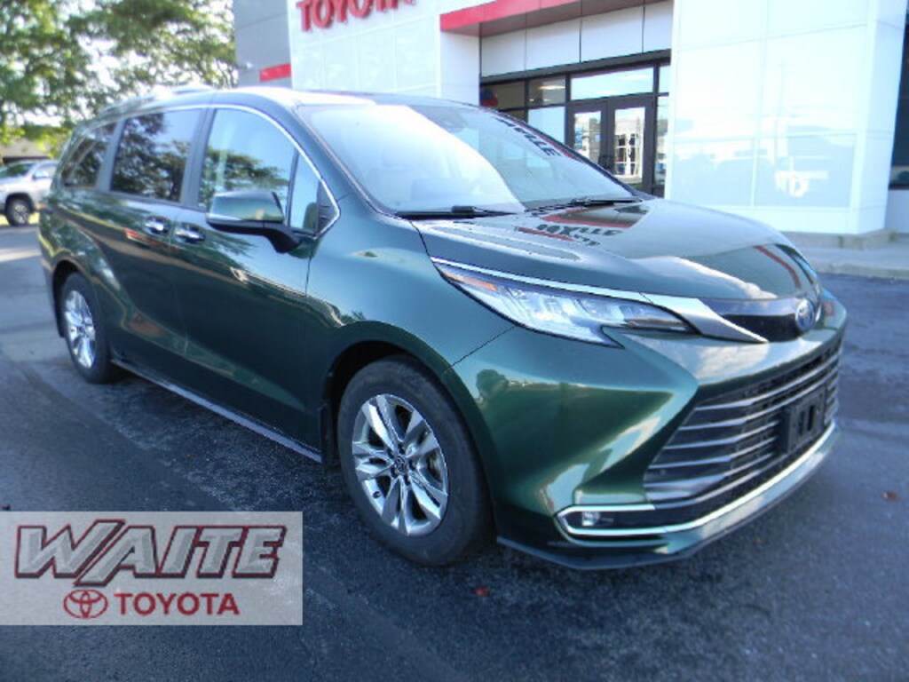 Certified 2023 Toyota Sienna Limited 7 Passenger Van Passenger Van