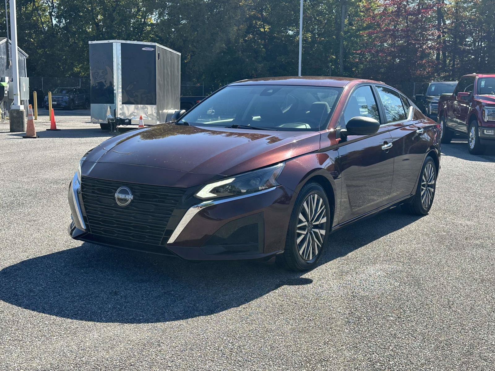 Used 2024 Nissan Altima 2.5 SV Sedan
