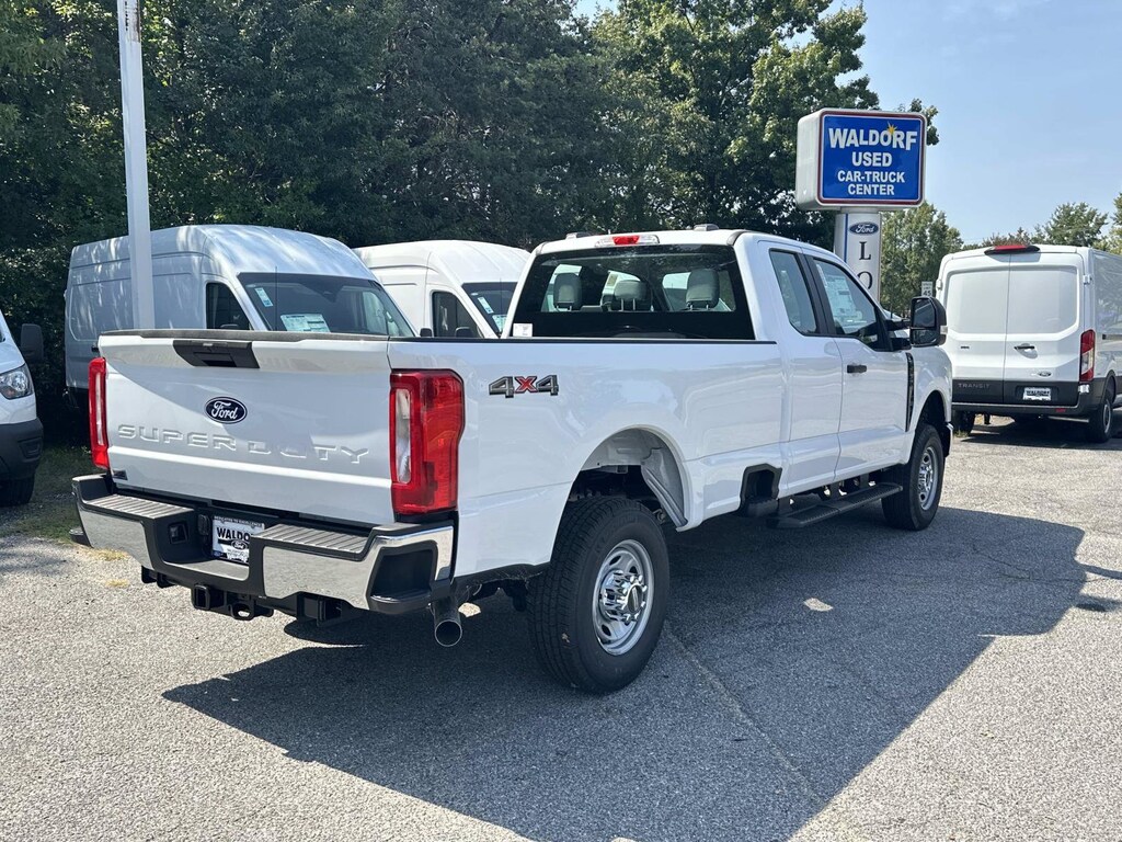 New 2027 Ford Super Duty F-350 SRW XL XL 4WD SuperCab 8 Box