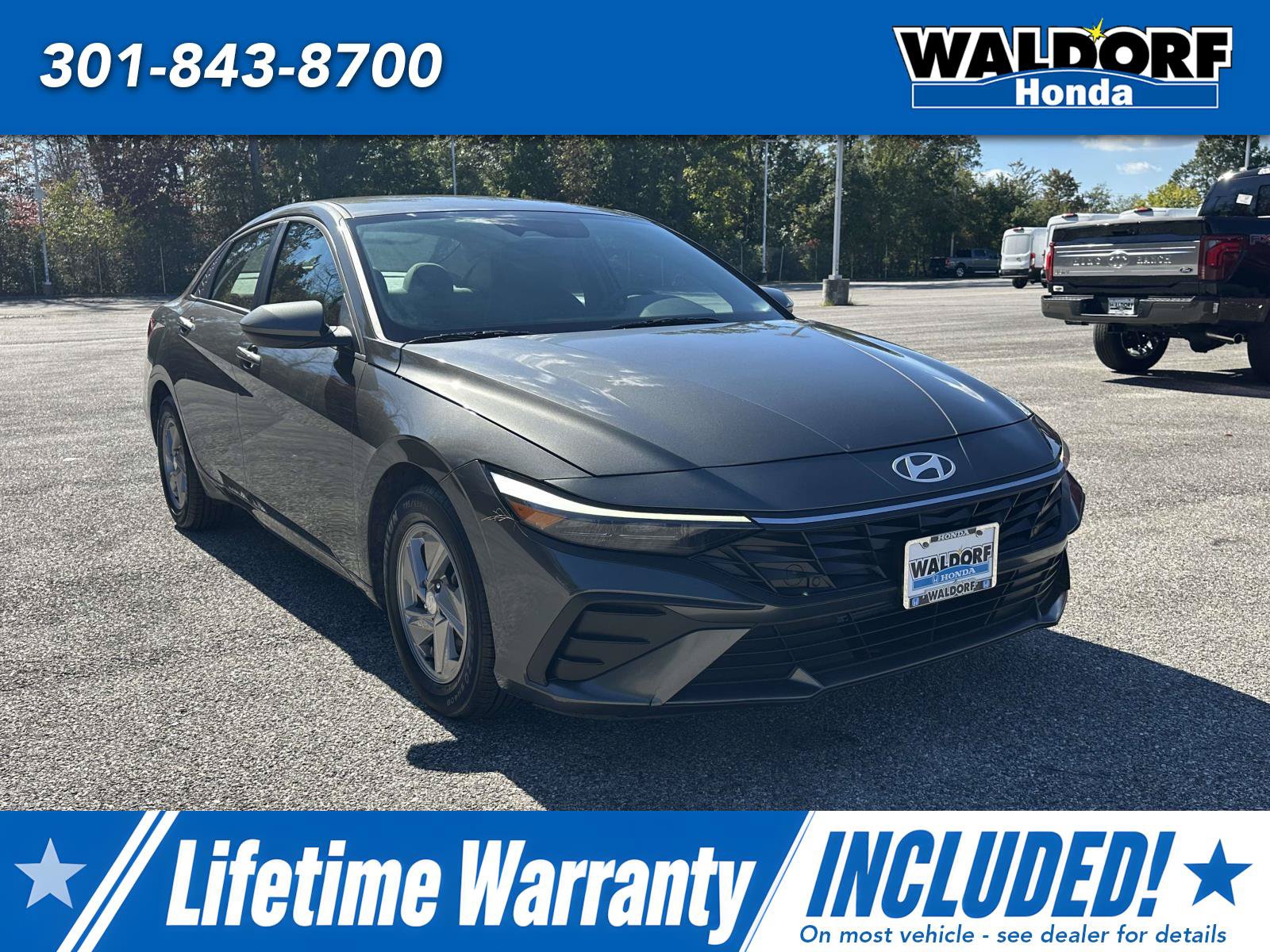 Used 2025 Hyundai Elantra SE SE IVT