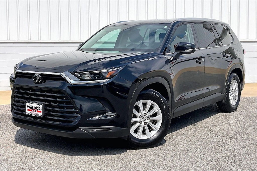 Used 2025 Toyota Grand Highlander XLE XLE FWD