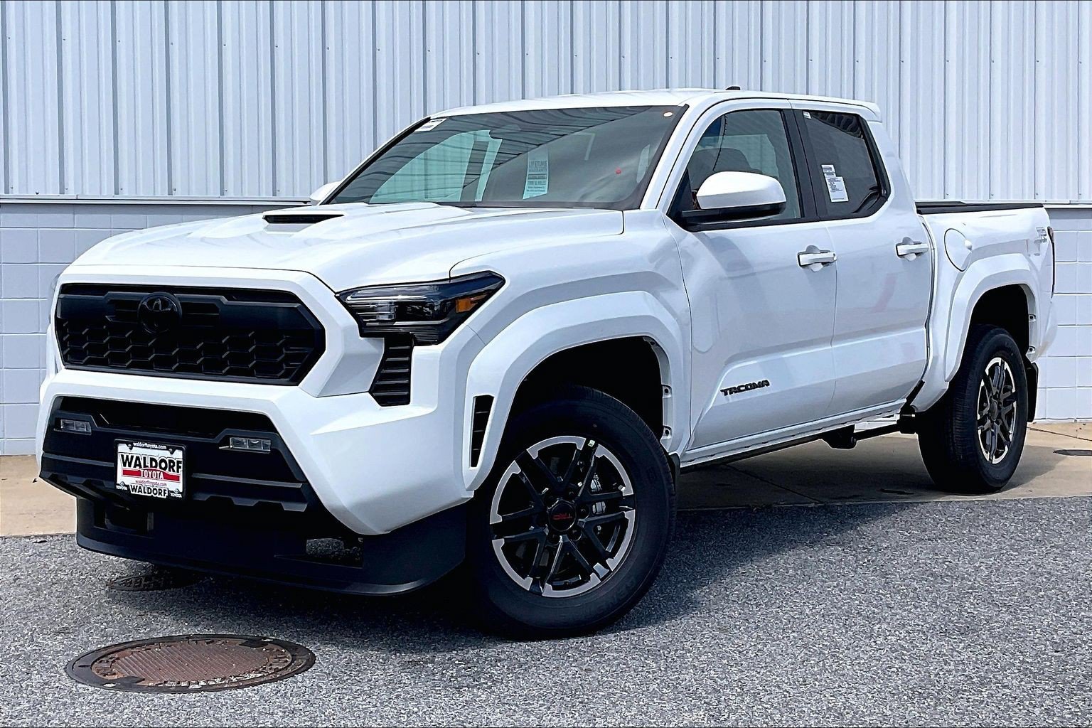 New 2026 Toyota Tacoma 4WD TRD Sport TRD Sport Double Cab 5 Bed AT