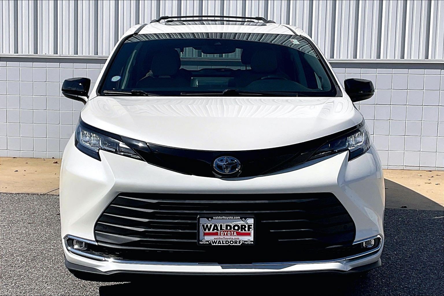 Used 2021 Toyota Sienna XLE XLE AWD 7-Passenger