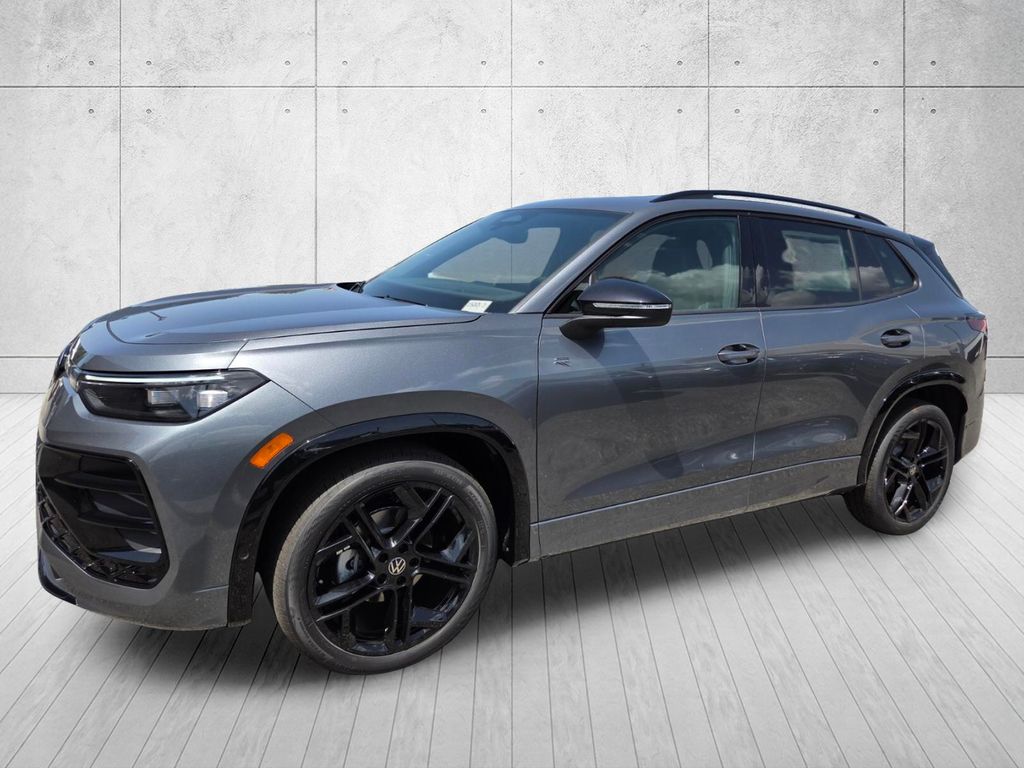 New 2026 Volkswagen Tiguan SE R-Line Black SUV