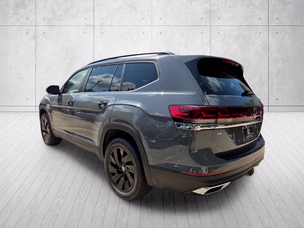 New 2026 Volkswagen Atlas SE w/Technology SUV