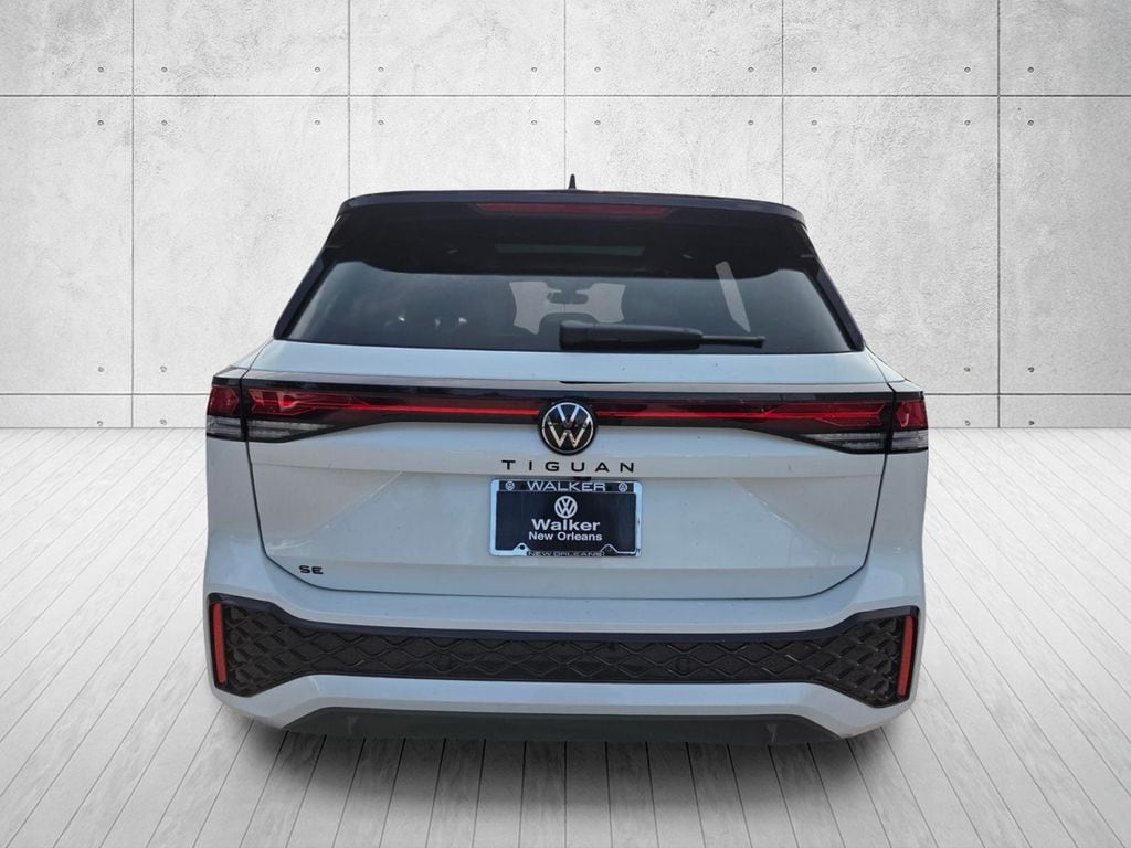 New 2026 Volkswagen Tiguan SE R-Line Black SUV