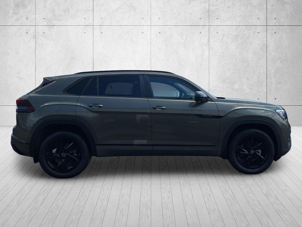 New 2026 Volkswagen Atlas Cross Sport SEL R-Line Black SUV