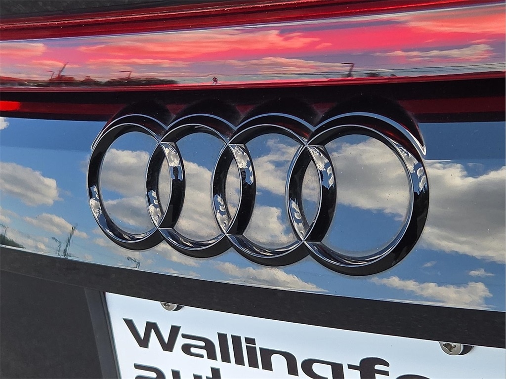 2021 Audi Q8 Premium - Photo 28