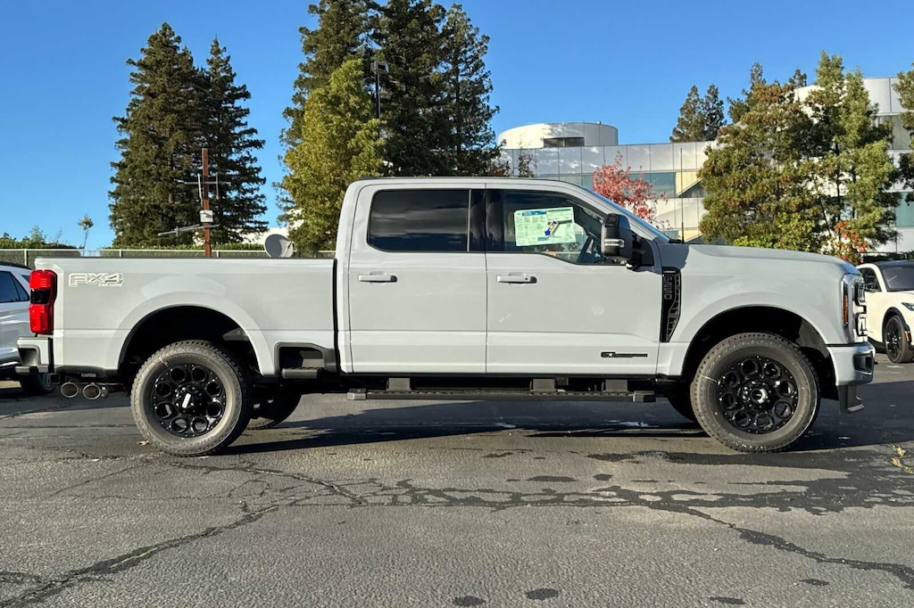 New 2026 Ford Super Duty F-250® Lariat® TRUCK