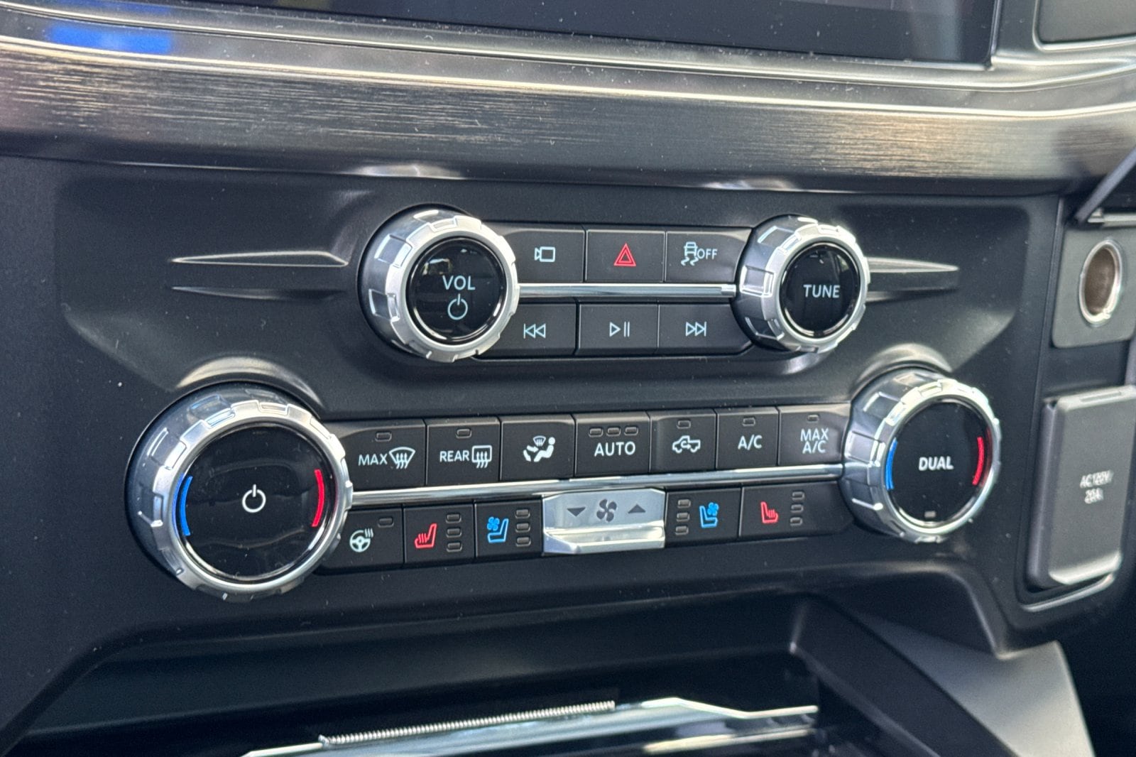2026 Ford F-250 Super Duty Lariat - Photo 17