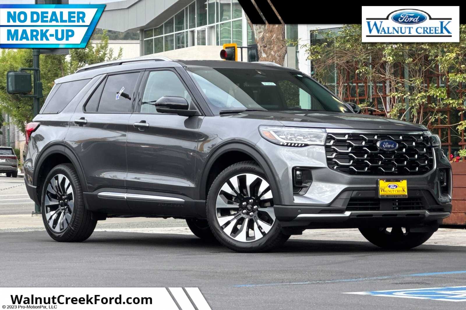 2026 Ford Explorer Platinum SUV
