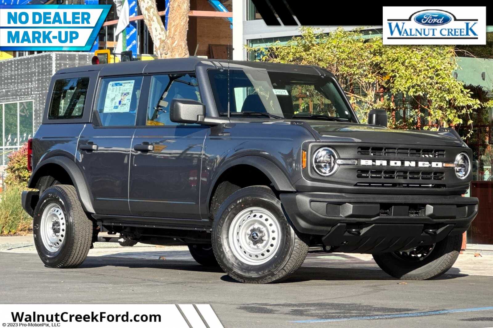 2026 Ford Bronco Base SUV