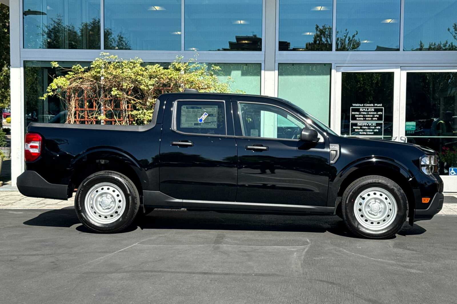 New 2026 Ford Maverick XL TRUCK