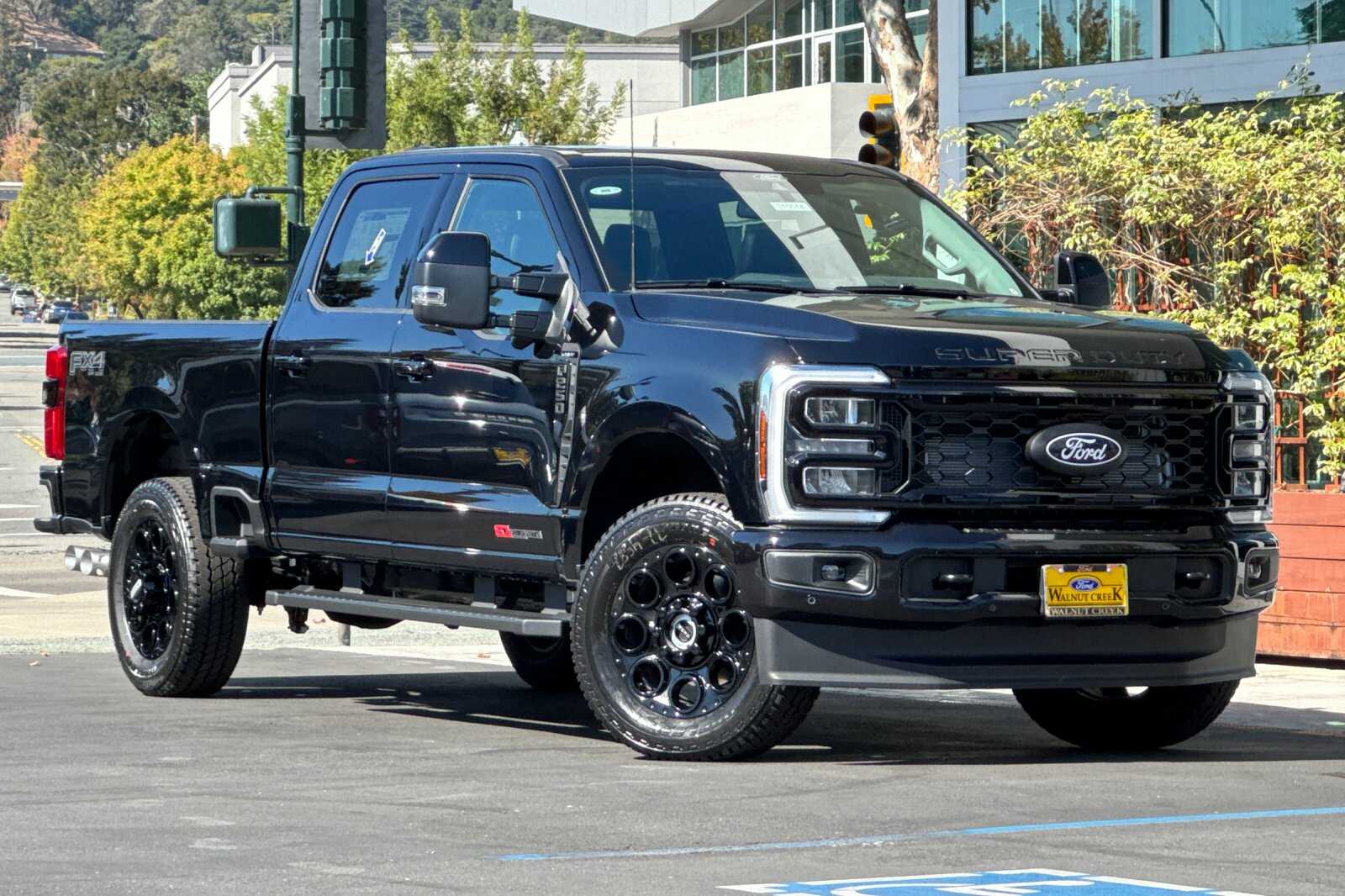 New 2027 Ford Super Duty F-250® Lariat® TRUCK