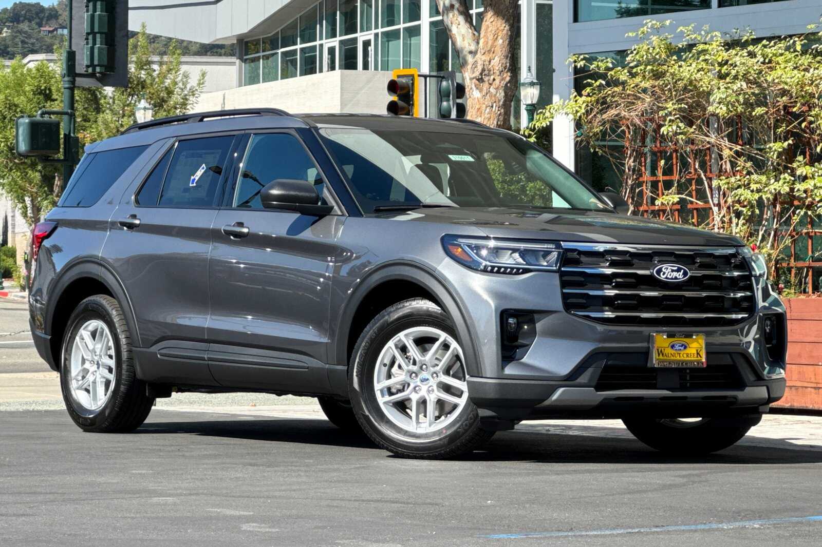 New 2027 Ford Explorer Active SUV
