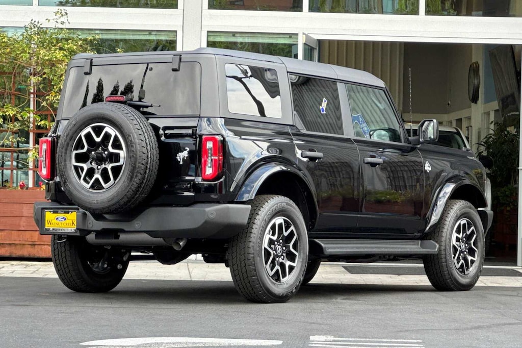 New 2026 Ford Bronco Outer Banks® SUV