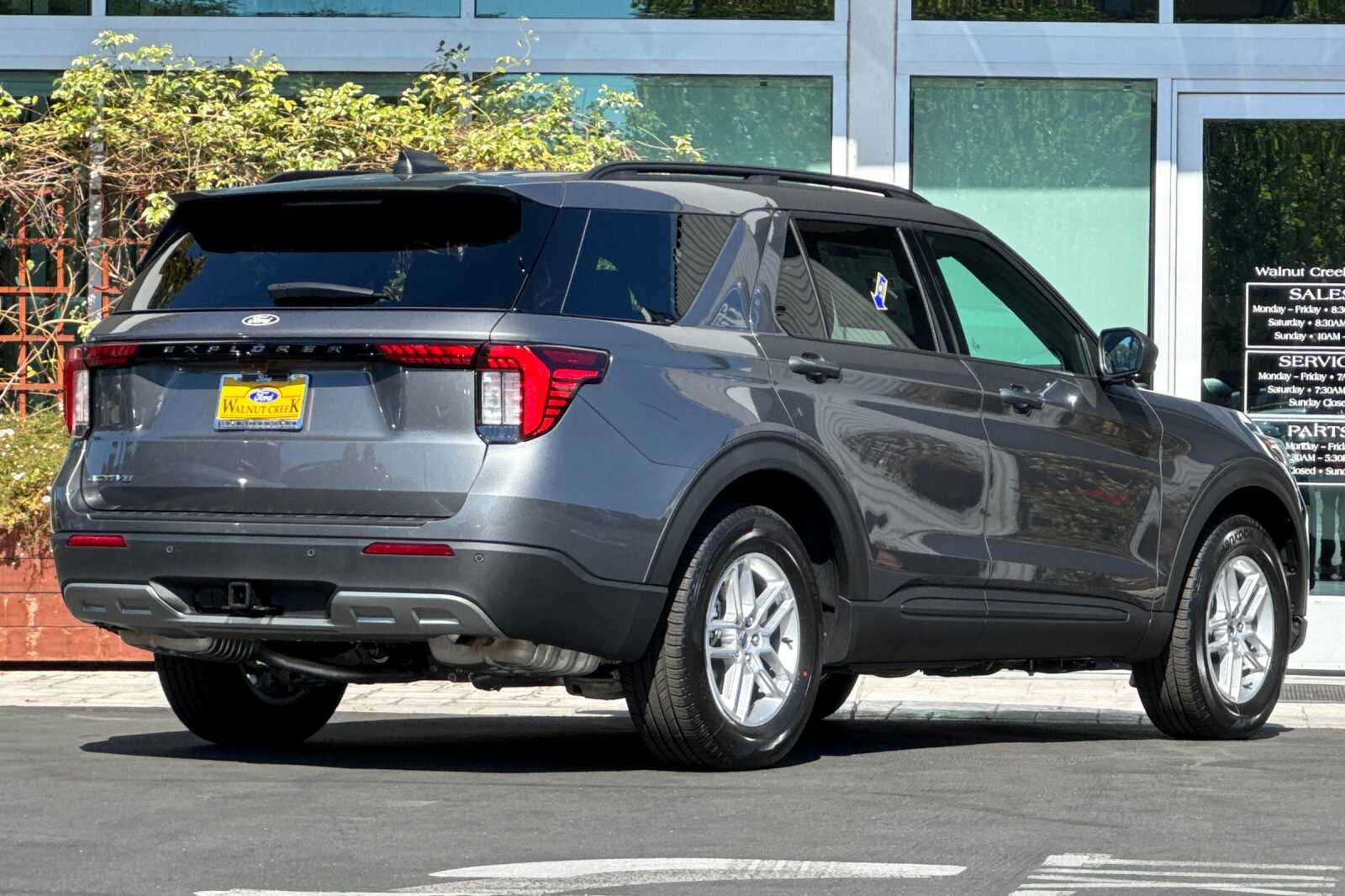 New 2027 Ford Explorer Active SUV