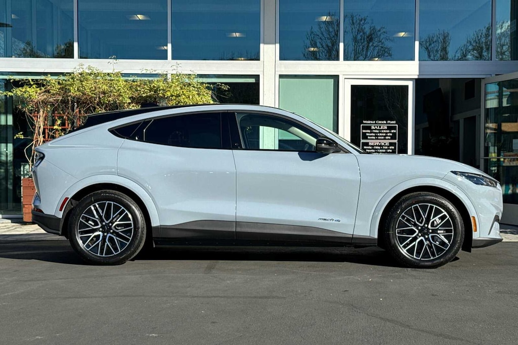 New 2026 Ford Mustang Mach-E Premium CROSSOVERS