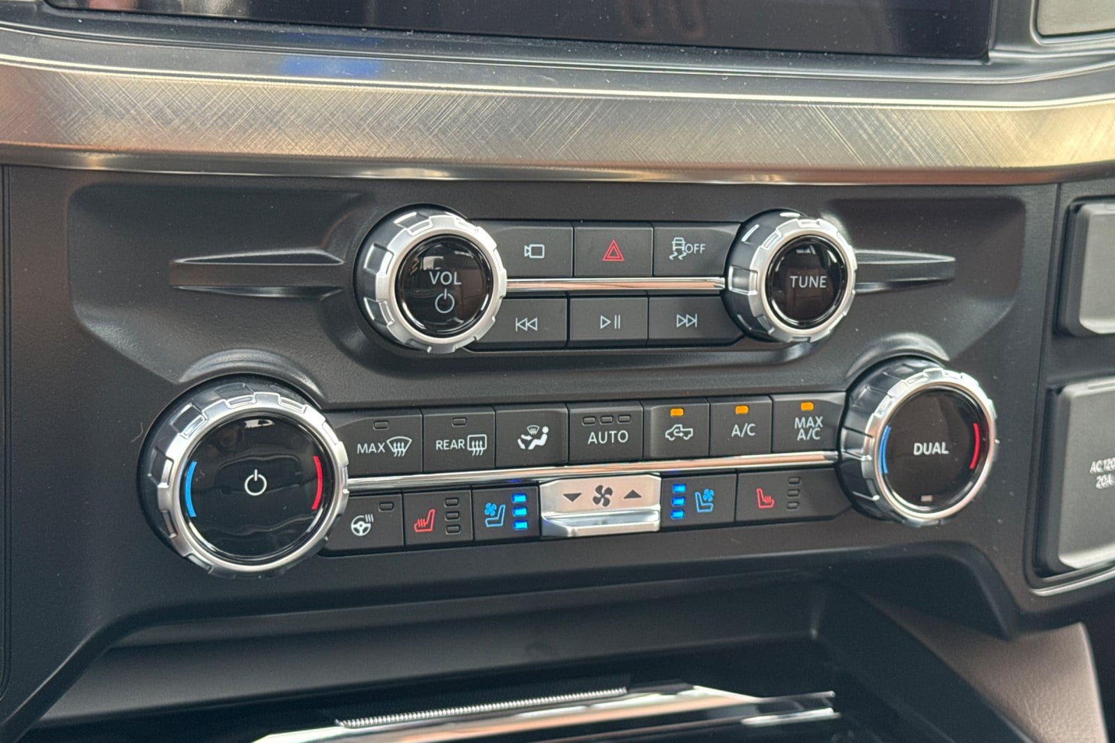2026 Ford F-250 Super Duty King Ranch - Photo 16