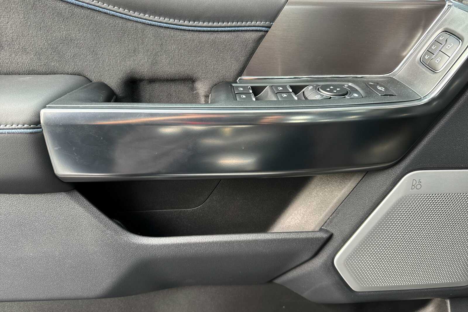 2026 Ford F-250 Super Duty Platinum - Photo 8