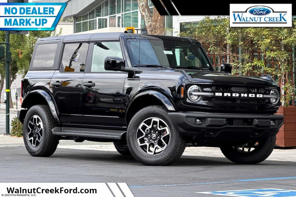 New 2026 Ford Bronco Outer Banks® SUV