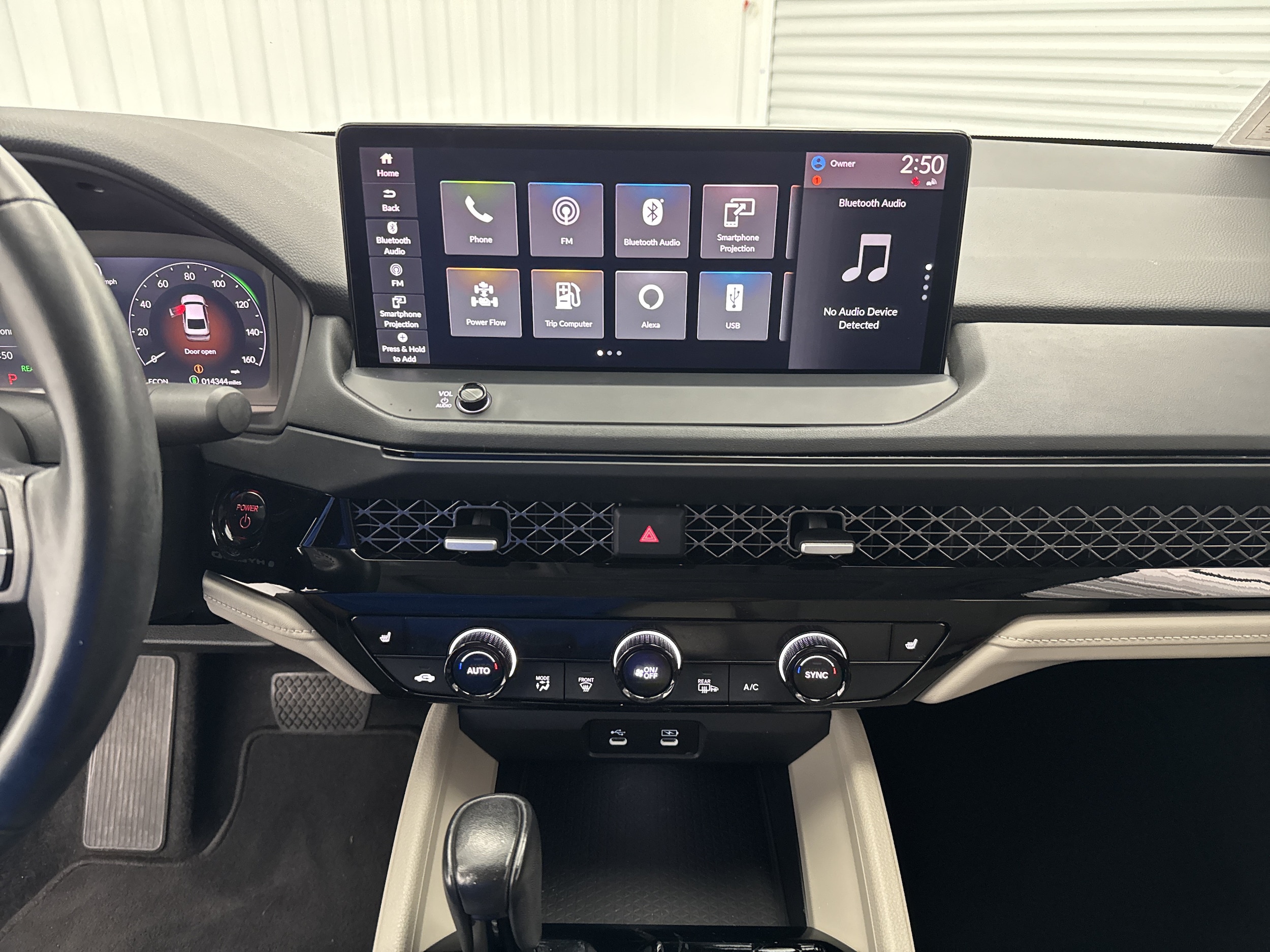 2023 Honda Accord Hybrid EX-L - Photo 22