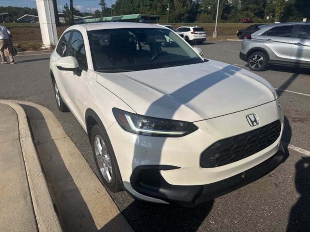 Used 2024 Honda HR-V LX SUV
