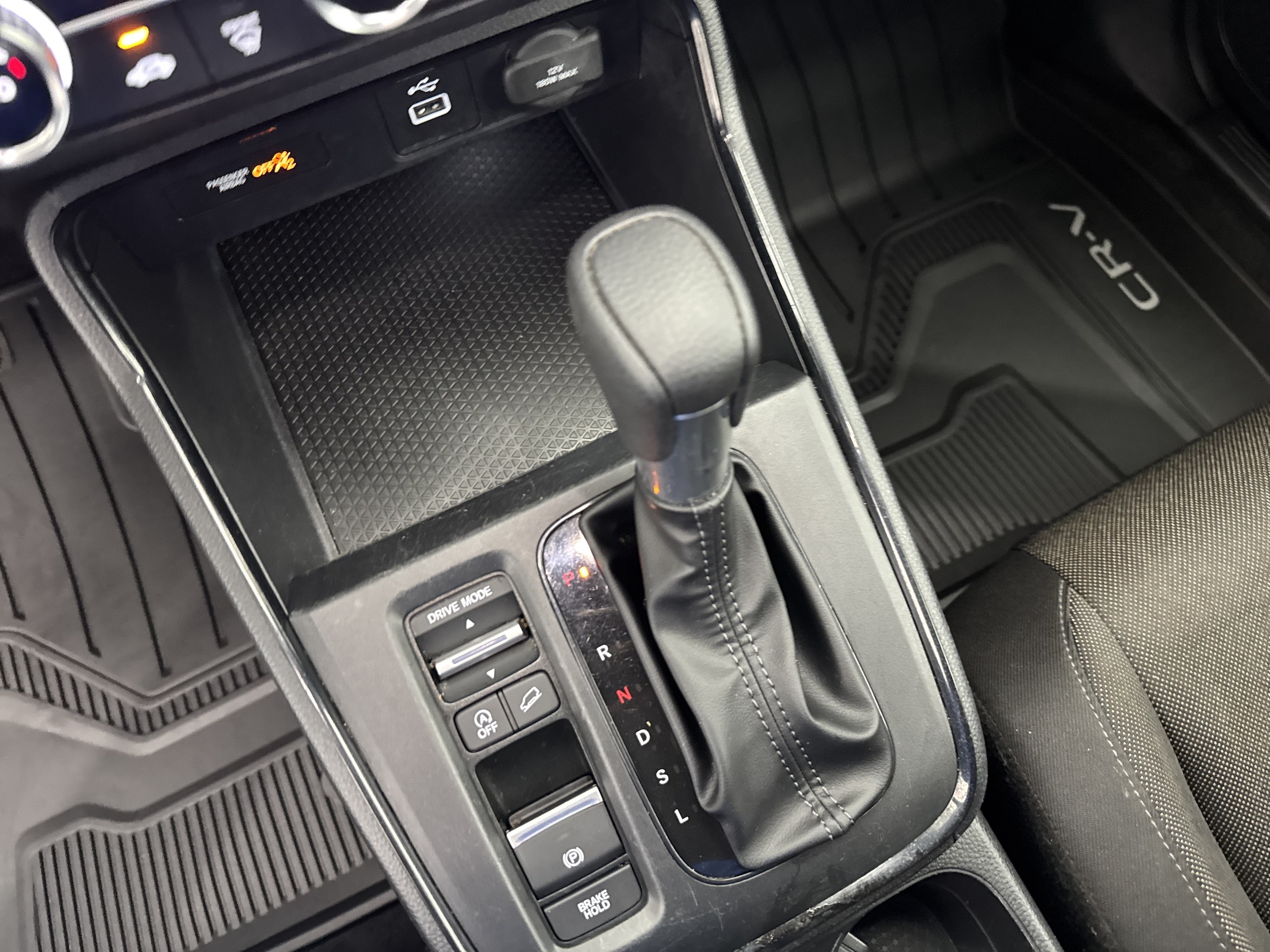 2025 Honda CR-V LX - Photo 19