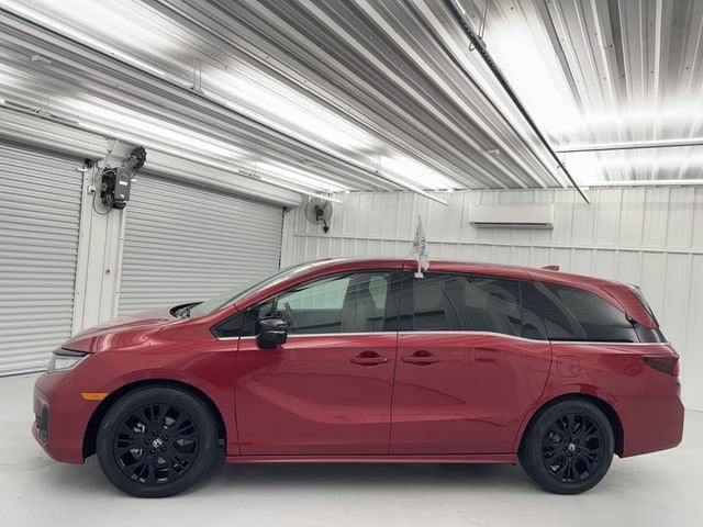 2025 Honda Odyssey Sport L - Photo 8