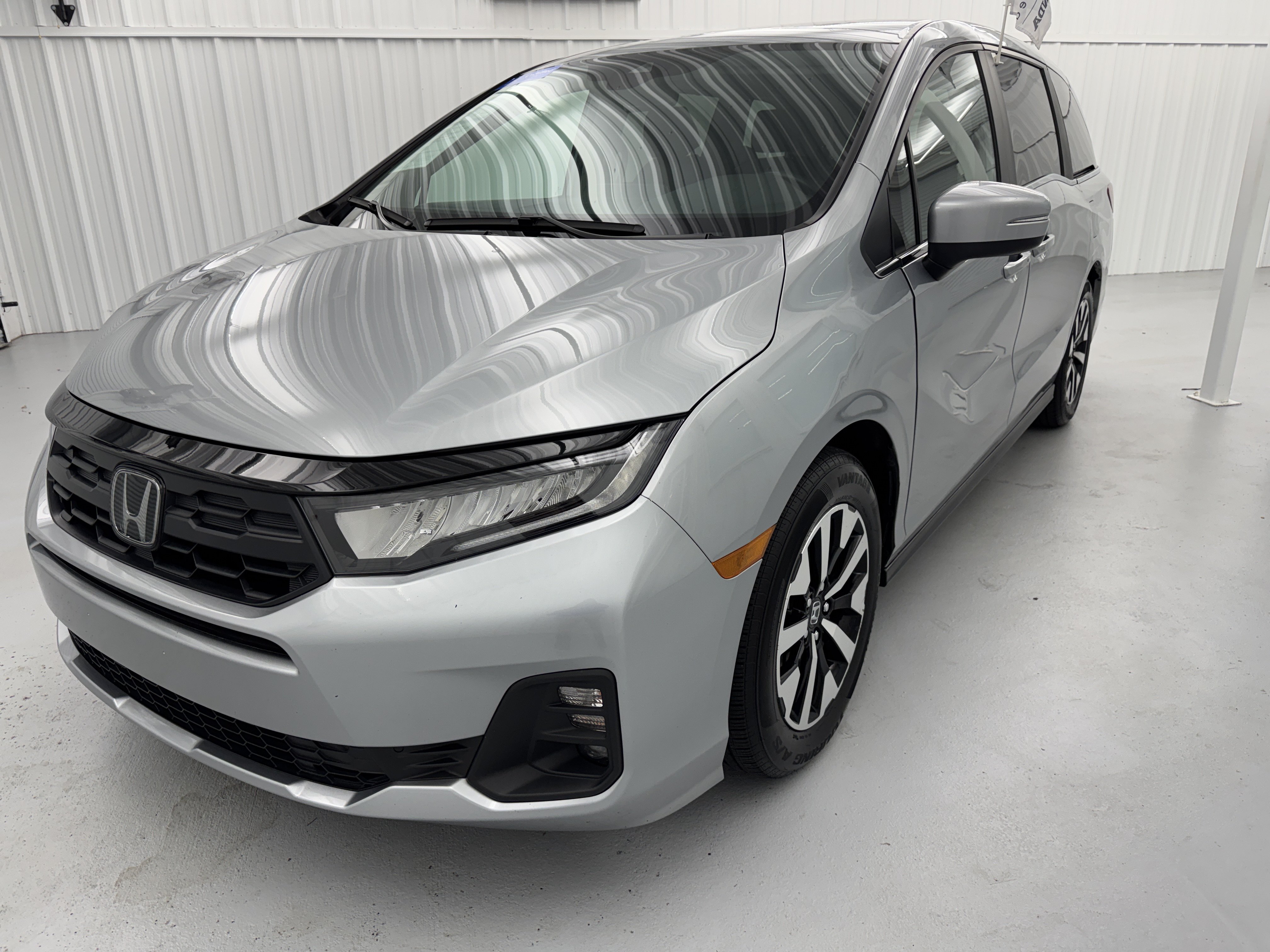 Certified 2025 Honda Odyssey EX-L Van