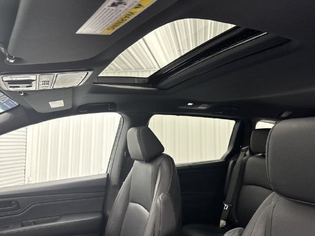 2025 Honda Odyssey Sport L - Photo 7