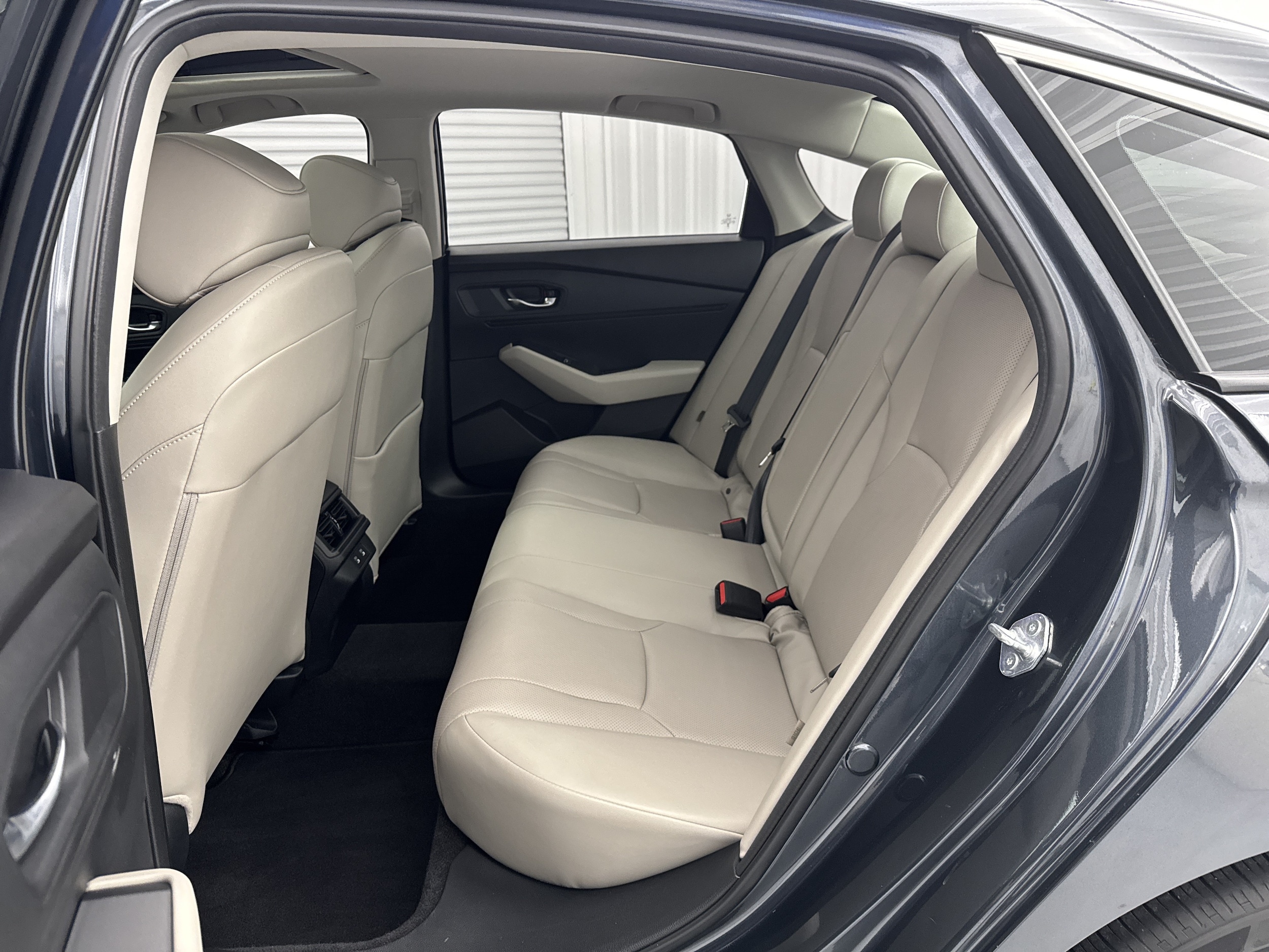 2023 Honda Accord Hybrid EX-L - Photo 13