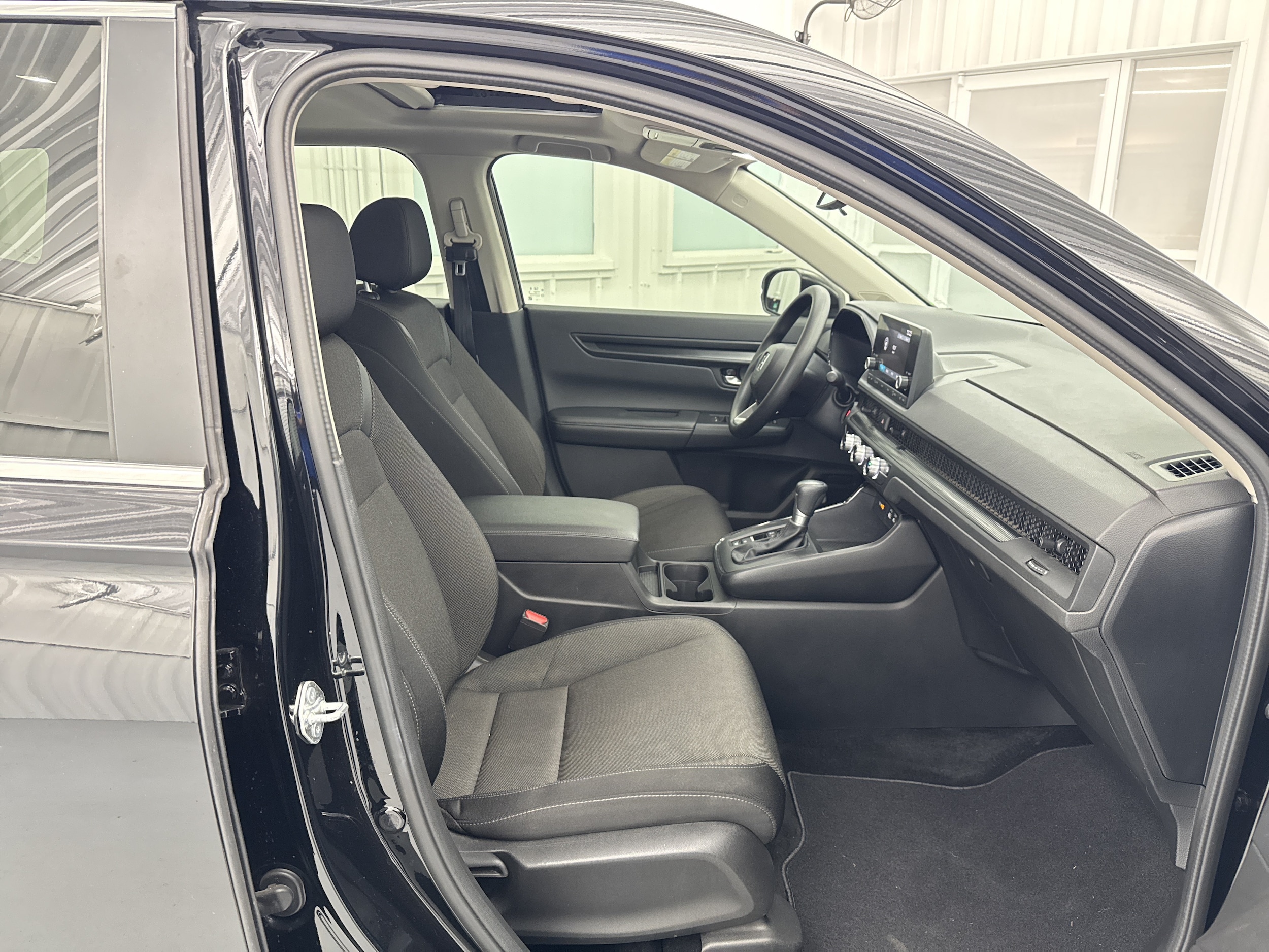 2024 Honda CR-V EX - Photo 8