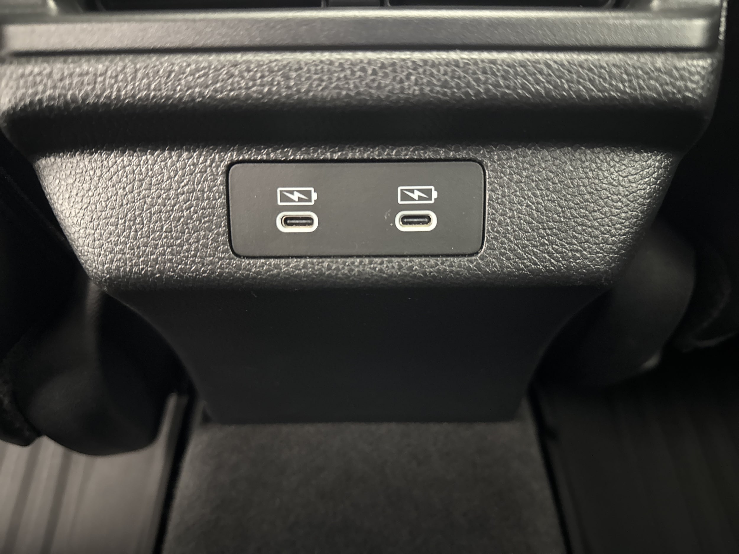 2023 Honda Accord Hybrid Touring - Photo 10