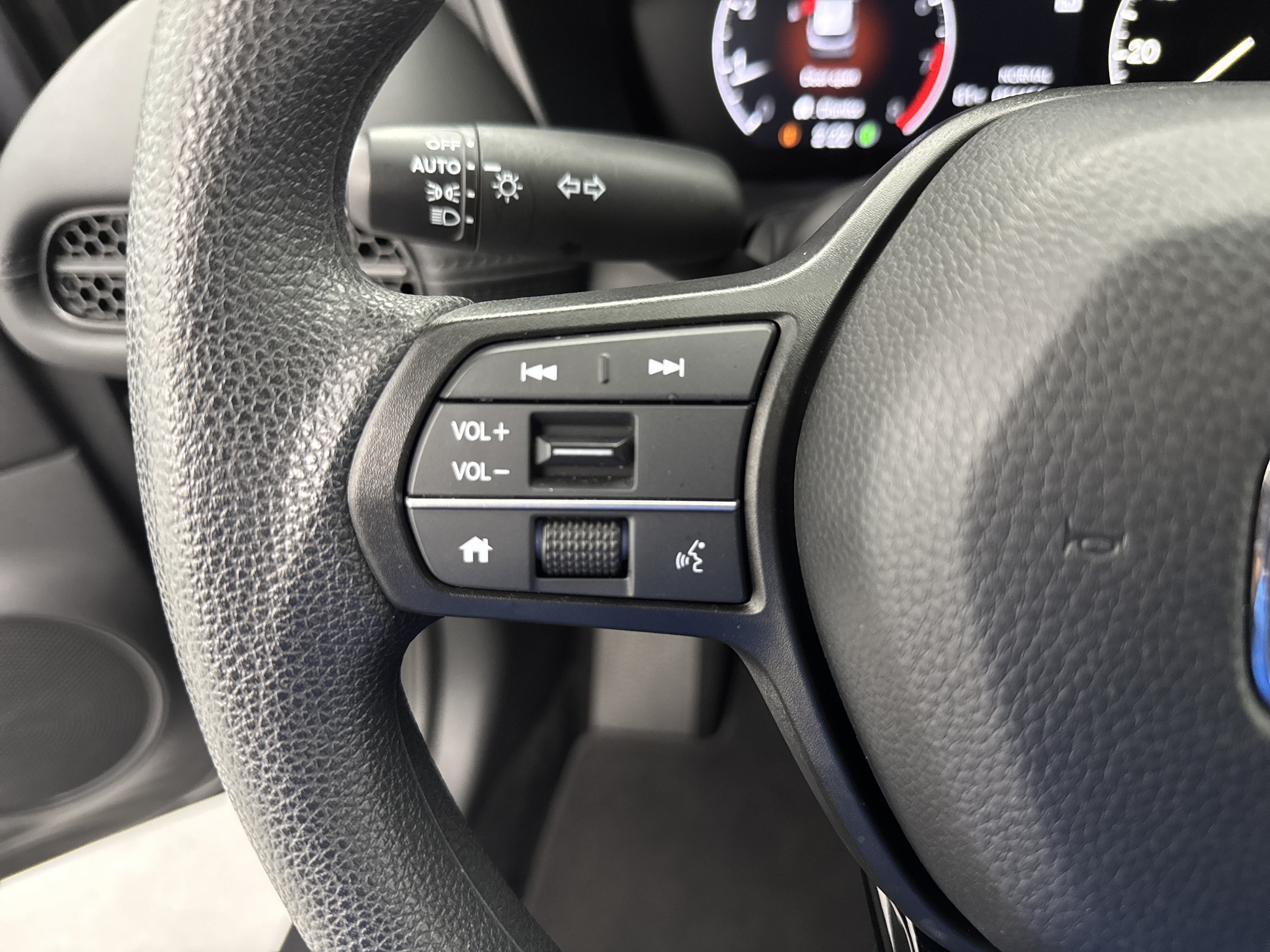 2026 Honda HR-V LX - Photo 10