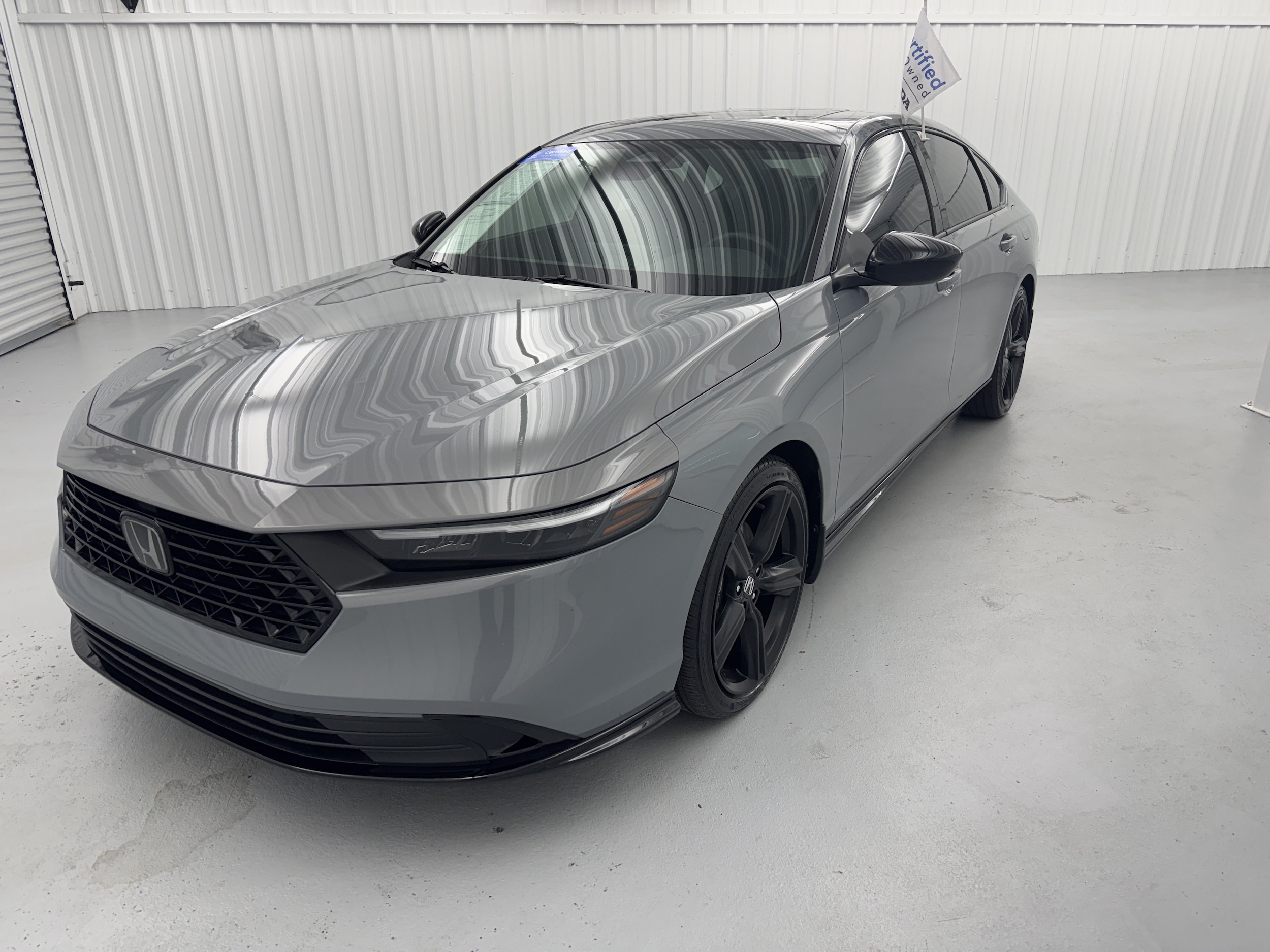 2025 Honda Accord Hybrid Sport-L - Photo 2