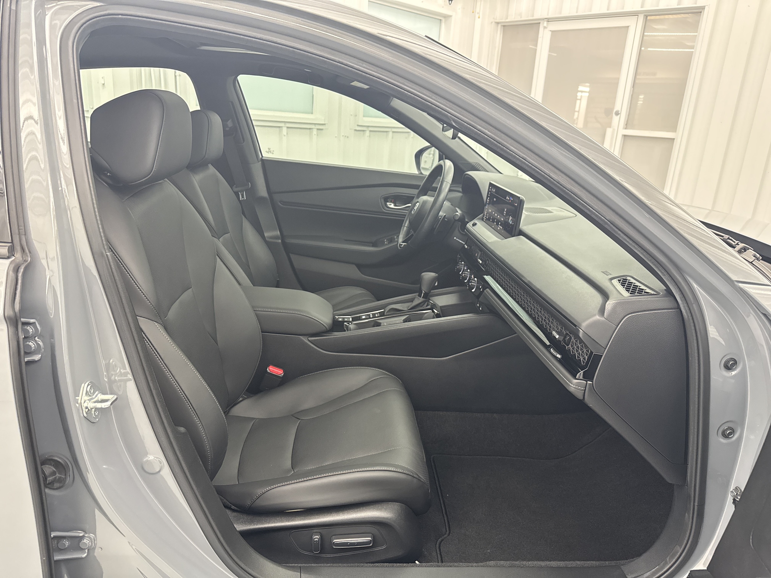 2025 Honda Accord Hybrid Sport-L - Photo 8