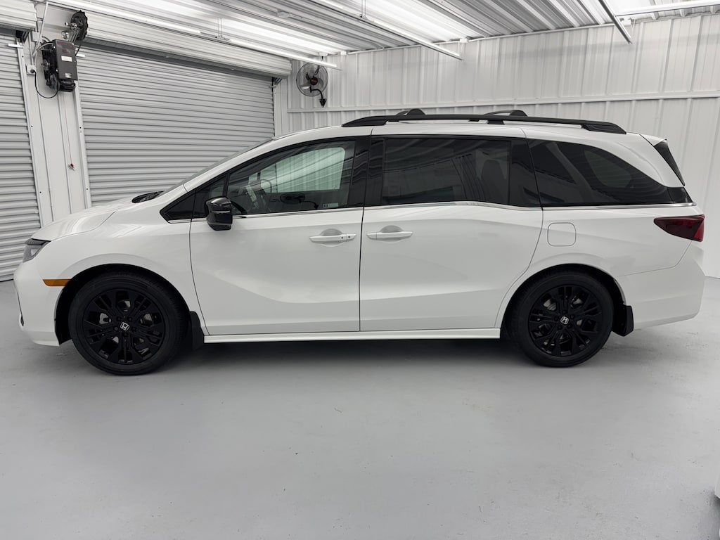 New 2026 Honda Odyssey Sport-L Van Passenger