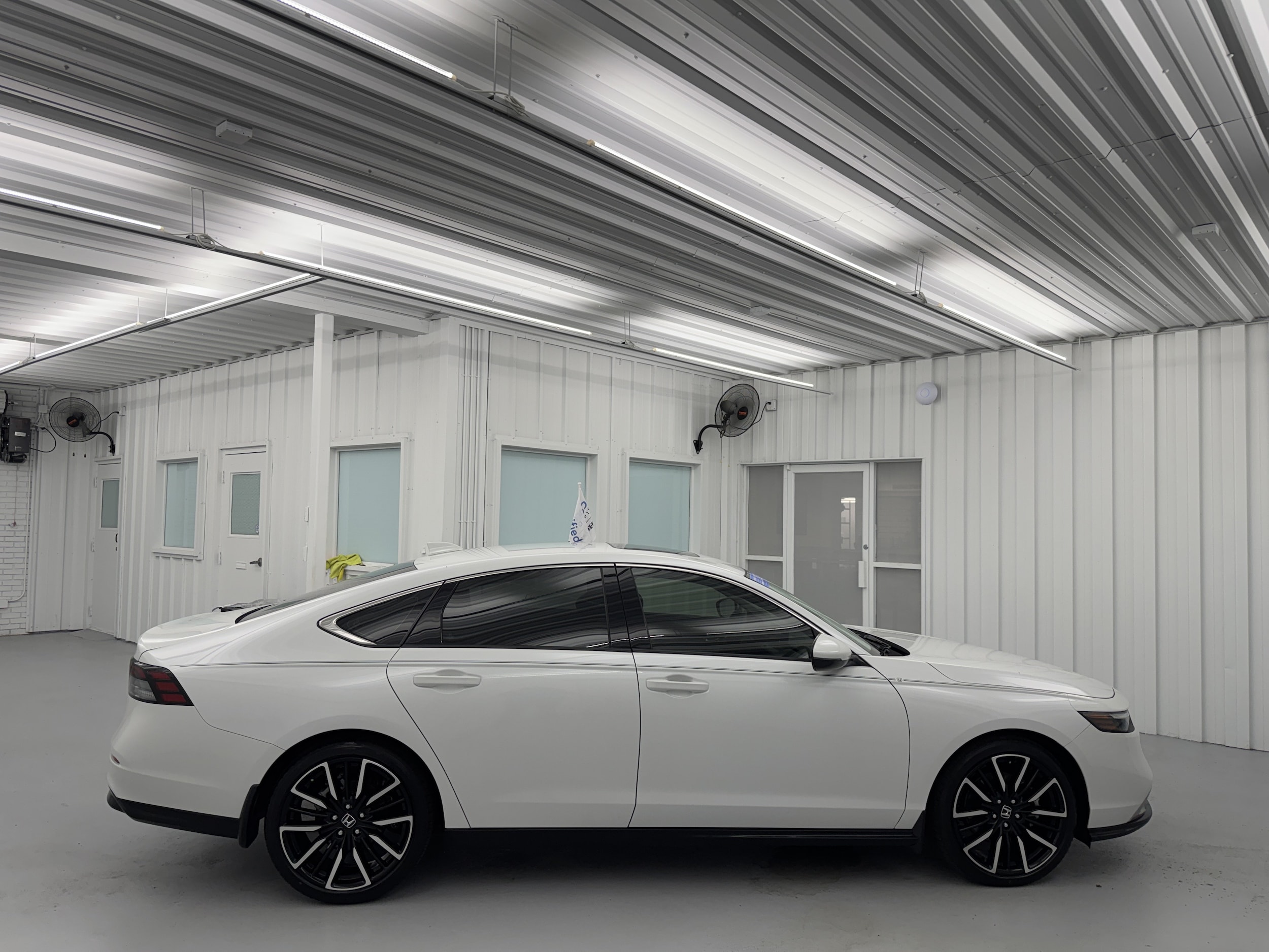 2023 Honda Accord Hybrid Touring - Photo 7