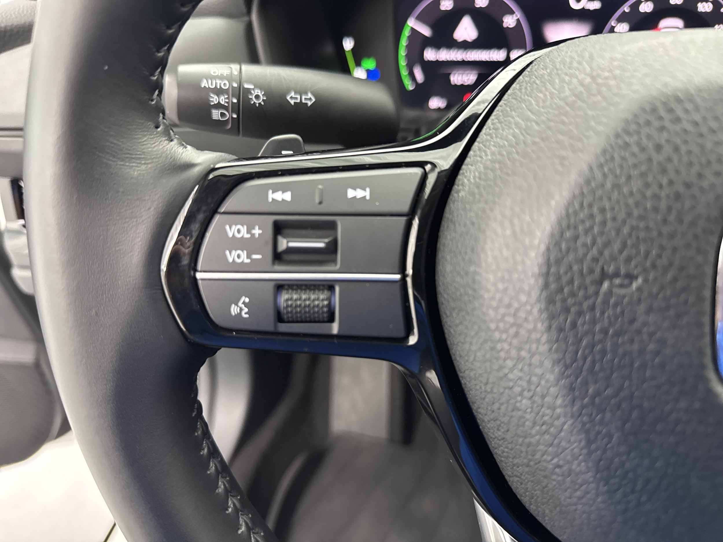 2023 Honda Accord Hybrid Touring - Photo 11