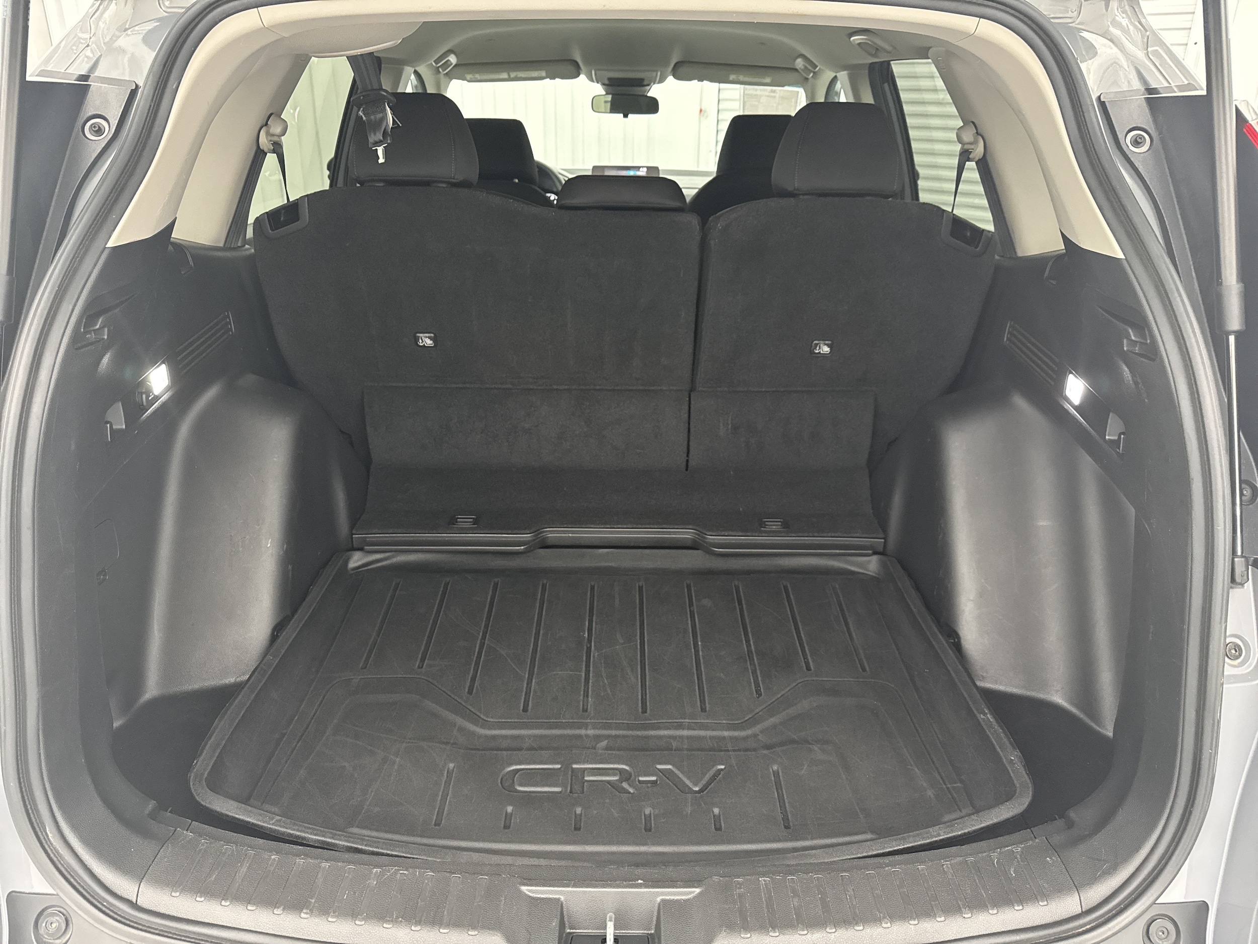 2025 Honda CR-V LX - Photo 9