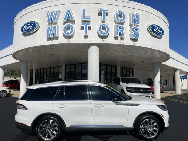 Used 2025 Lincoln Aviator Reserve