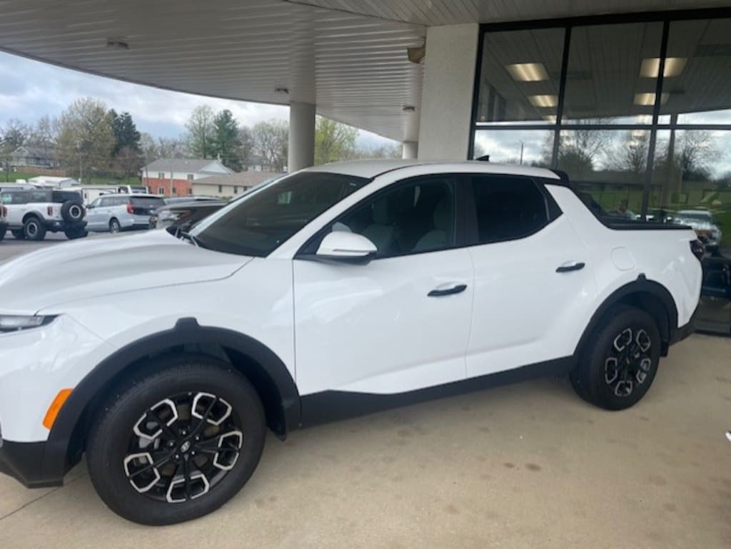 Used 2024 Hyundai Santa Cruz SEL