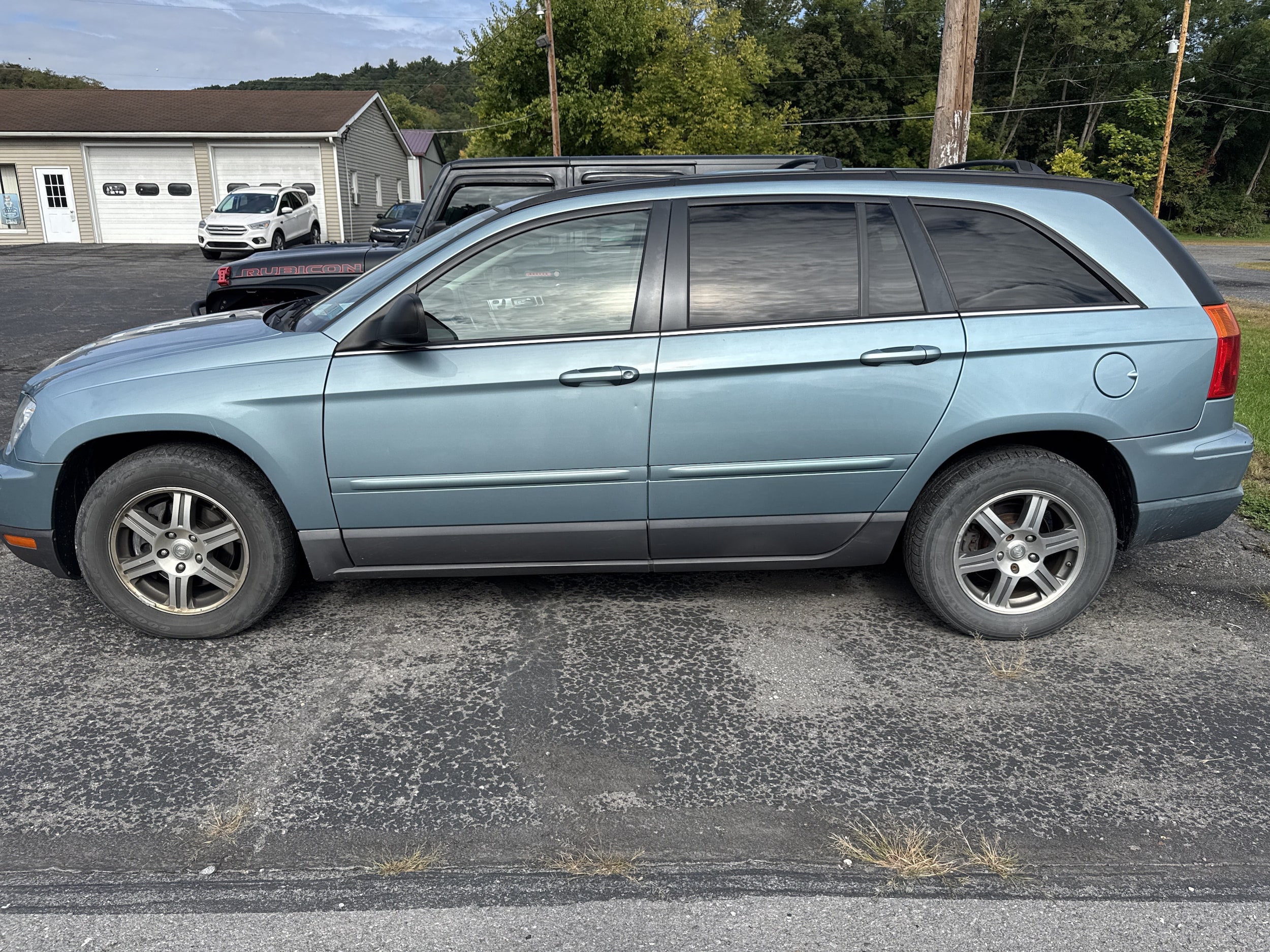 Used 2008 Chrysler Pacifica Touring with VIN 2A8GF68XX8R647484 for sale in Northumberland, PA