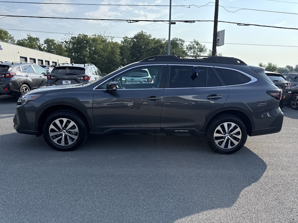 Used 2025 Subaru Outback Premium W/Moonroof/BSD/Rcta/NAV/PRG SUV