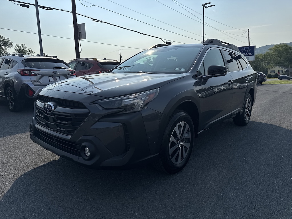 Used 2025 Subaru Outback Premium W/Moonroof/BSD/Rcta/NAV/PRG SUV