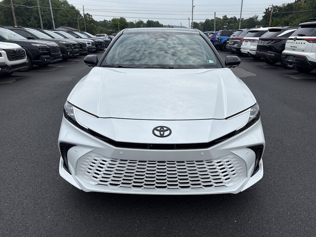 Used 2025 Toyota Camry XSE Sedan
