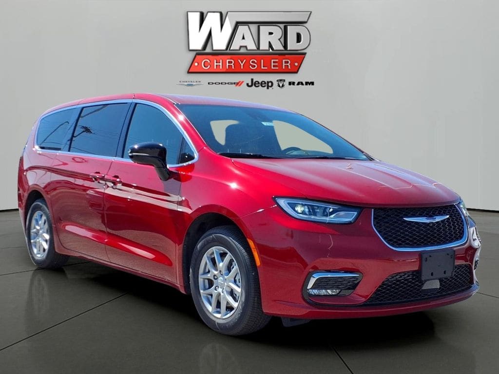 2026 Chrysler Pacifica Passenger Van 